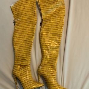 Souk + SEPIA Yellow thigh high boots size 41